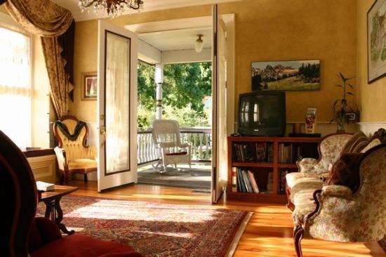 The Whitmore Inn Weaverville Εξωτερικό φωτογραφία